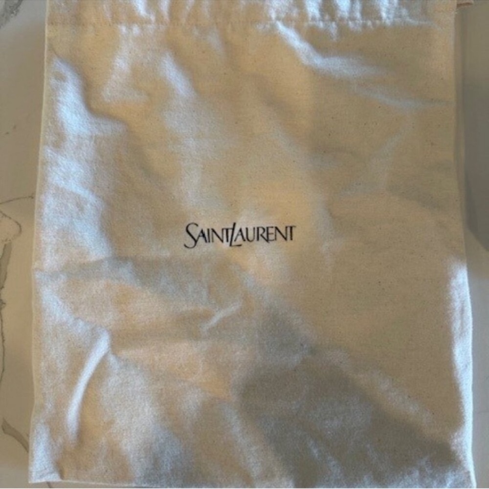 🖤Yves Saint Laurent Small Loulou Quilted Bag New Condition🖤 - Picture 6 of 8